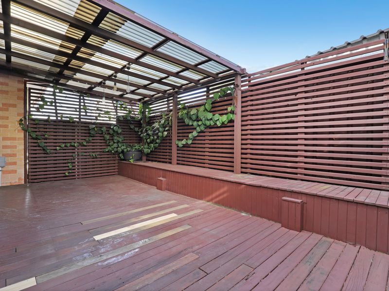 2 / 128 Campbell Street, Woonona