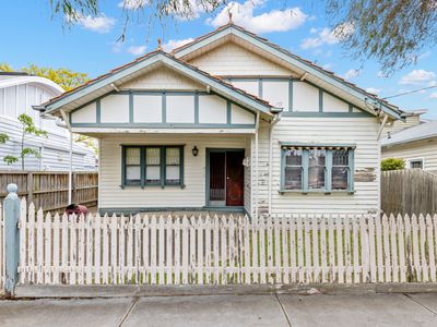 40 Schutt Street, Newport