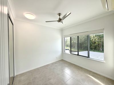52 Edge Court, Manoora