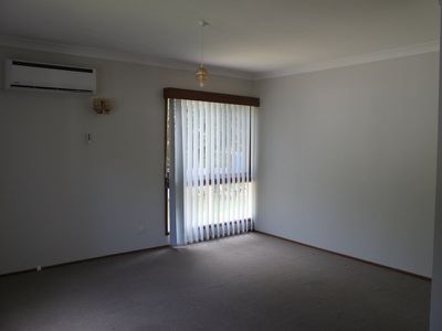 1 / 688 Freemans Drive, Cooranbong