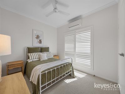 12 Tahlia Circuit, Mount Louisa