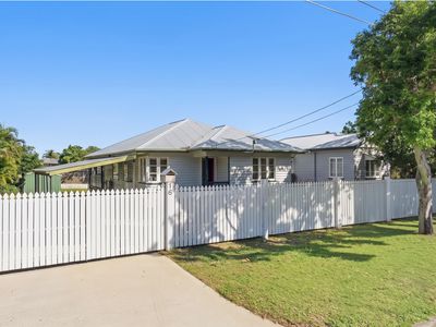 16 Barber Street, Keperra