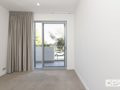 5 / 8 Hawksburn Road, Rivervale