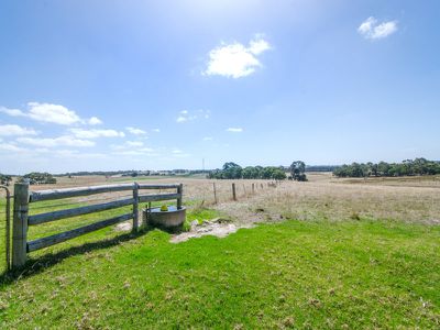 400 Yells Road , Moorak