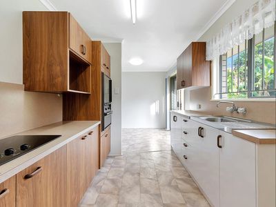 30 Ruth Street, Birkdale