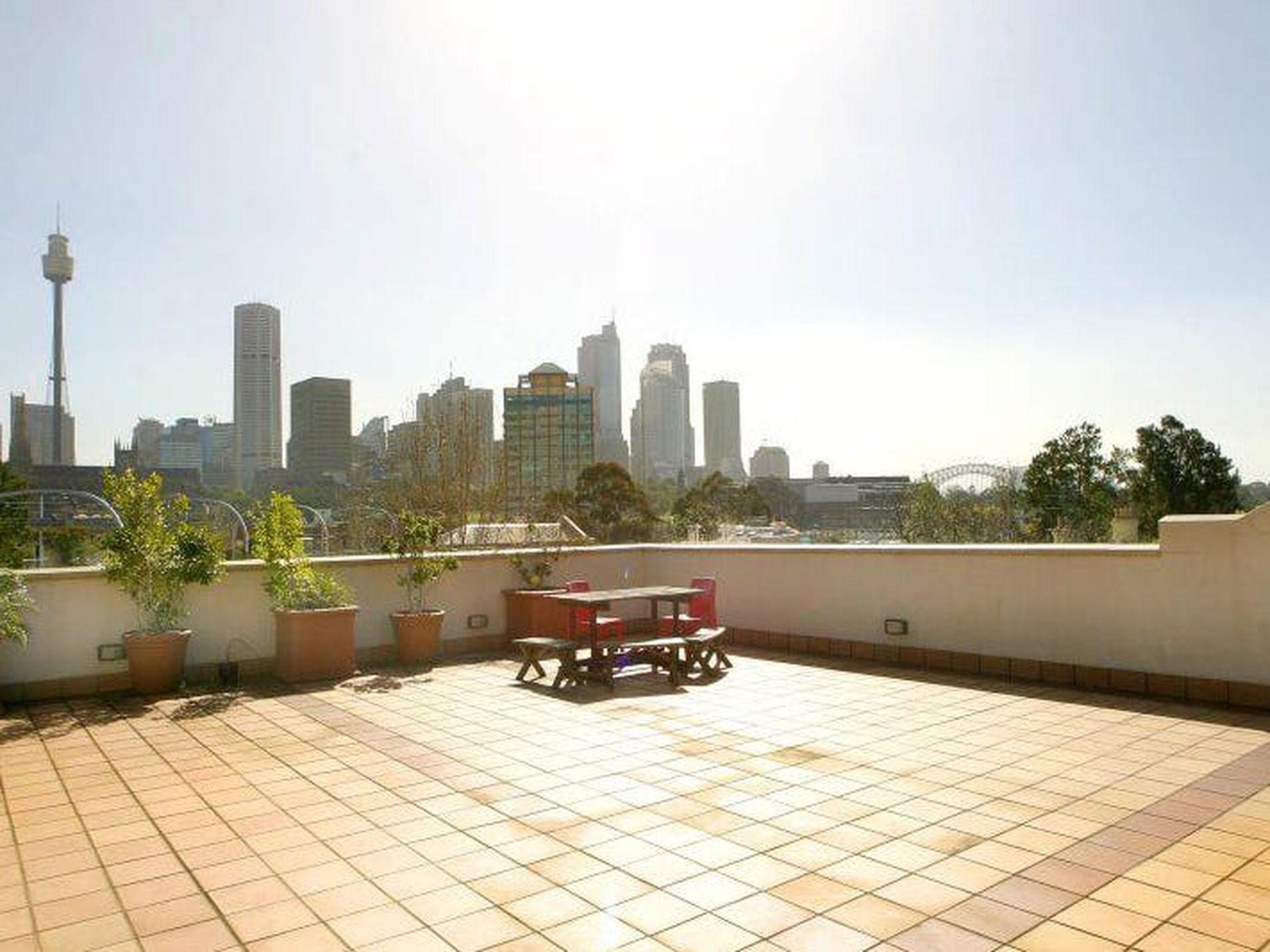 5 / 173-175 Cathedral Street, Woolloomooloo