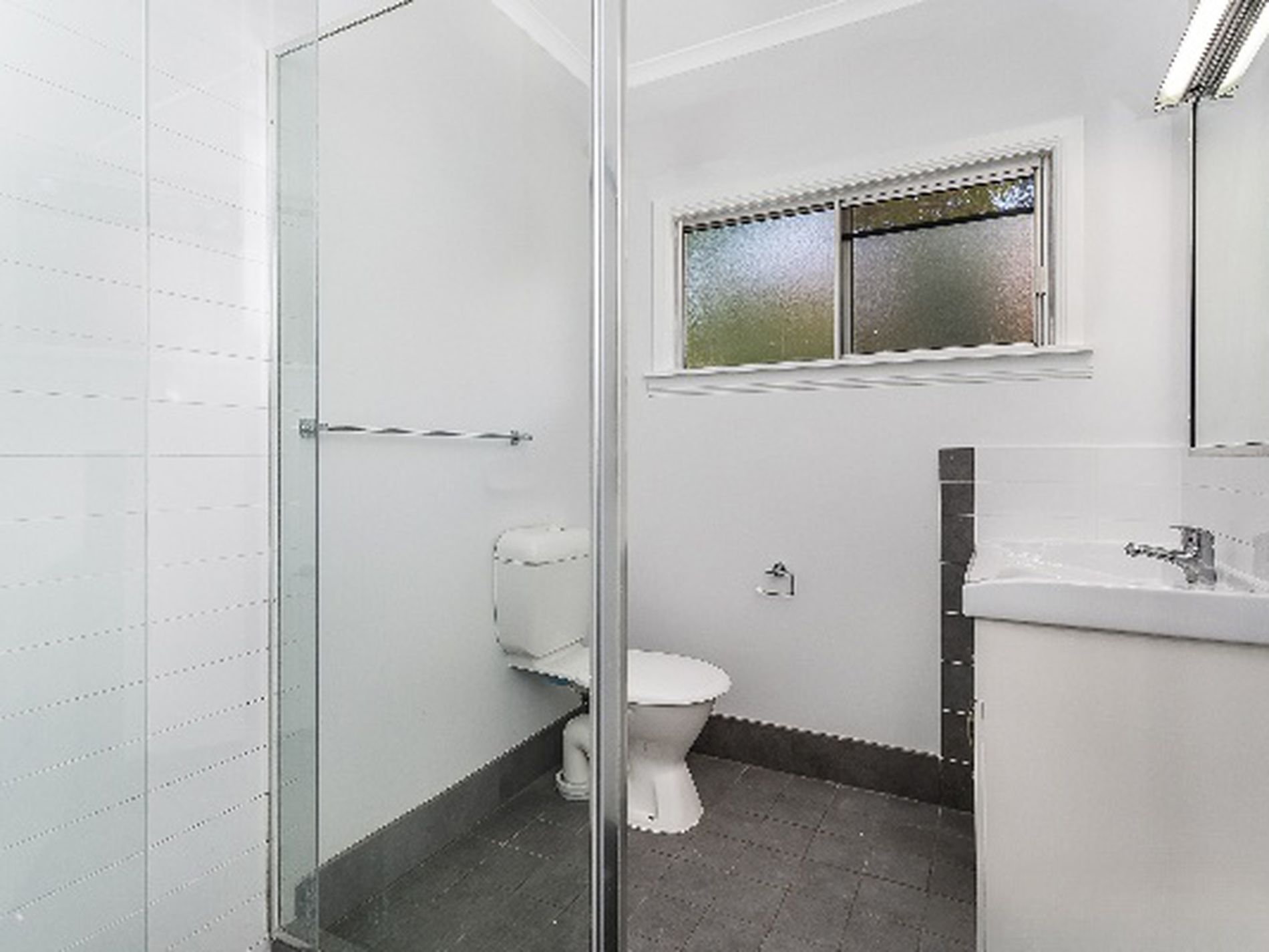 442 Robinson Road West, Geebung