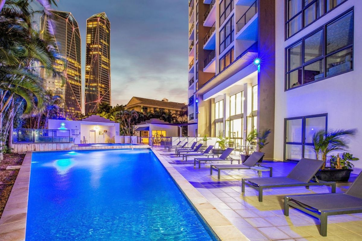 905 / 2865 Gold Coast Highway, Surfers Paradise