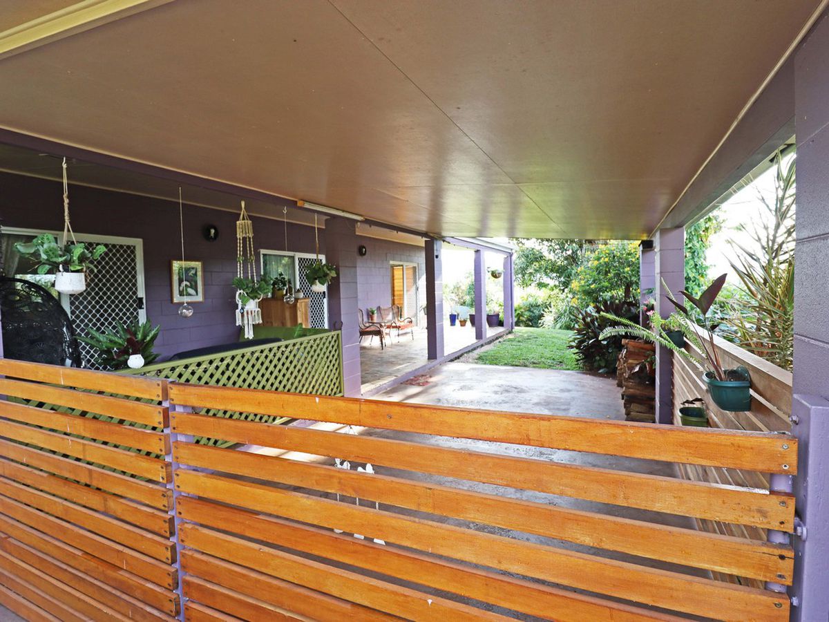 18 DANBULLA CRESCENT, Atherton