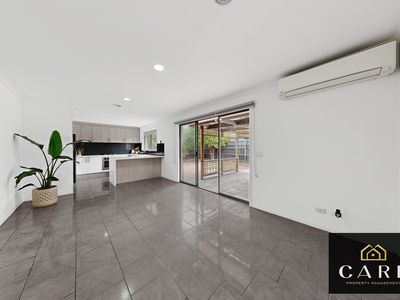5 Belalie Close, Hampton Park