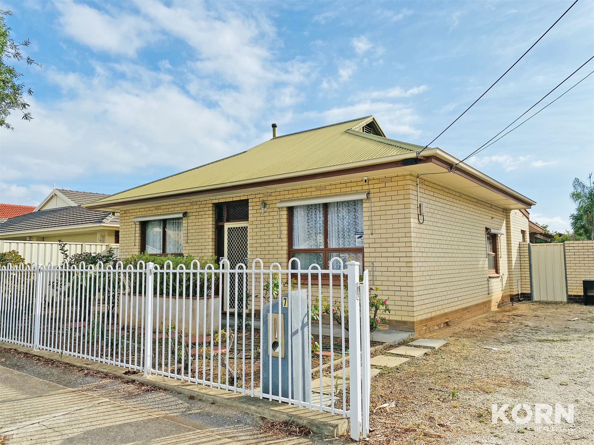 7 New Street, South Plympton