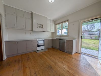 4 Whittaker Street, Swan Hill