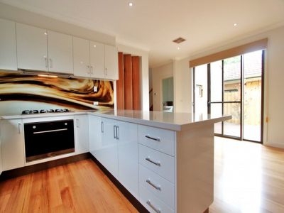 1 / 22 Sumersett Avenue, Oakleigh South