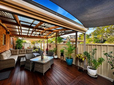 2 Royal Close, Forster
