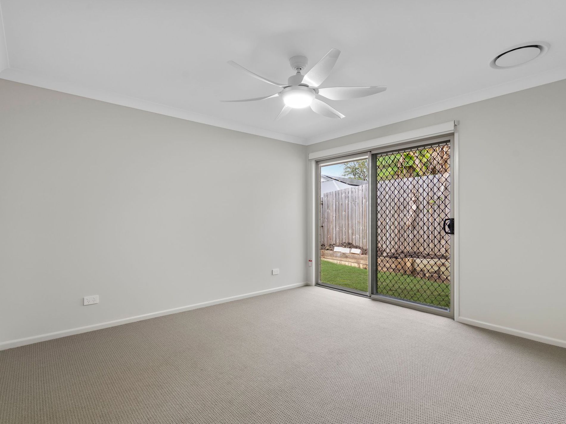 1B Gledson Street, North Booval