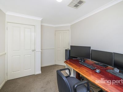 204 Currie Street, Warnbro