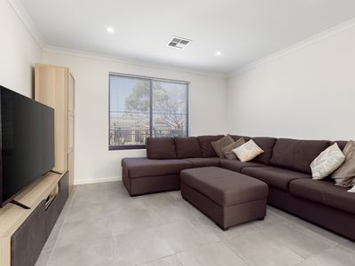 9D Rodsand Circuit, Ellenbrook