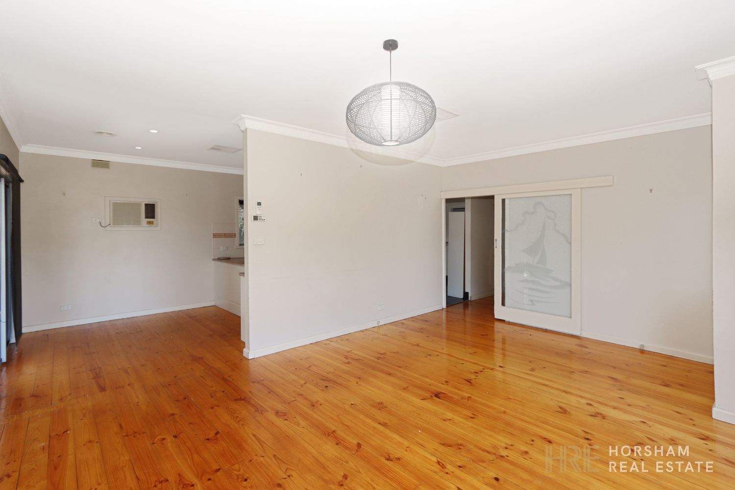 17 Howard Street, Horsham
