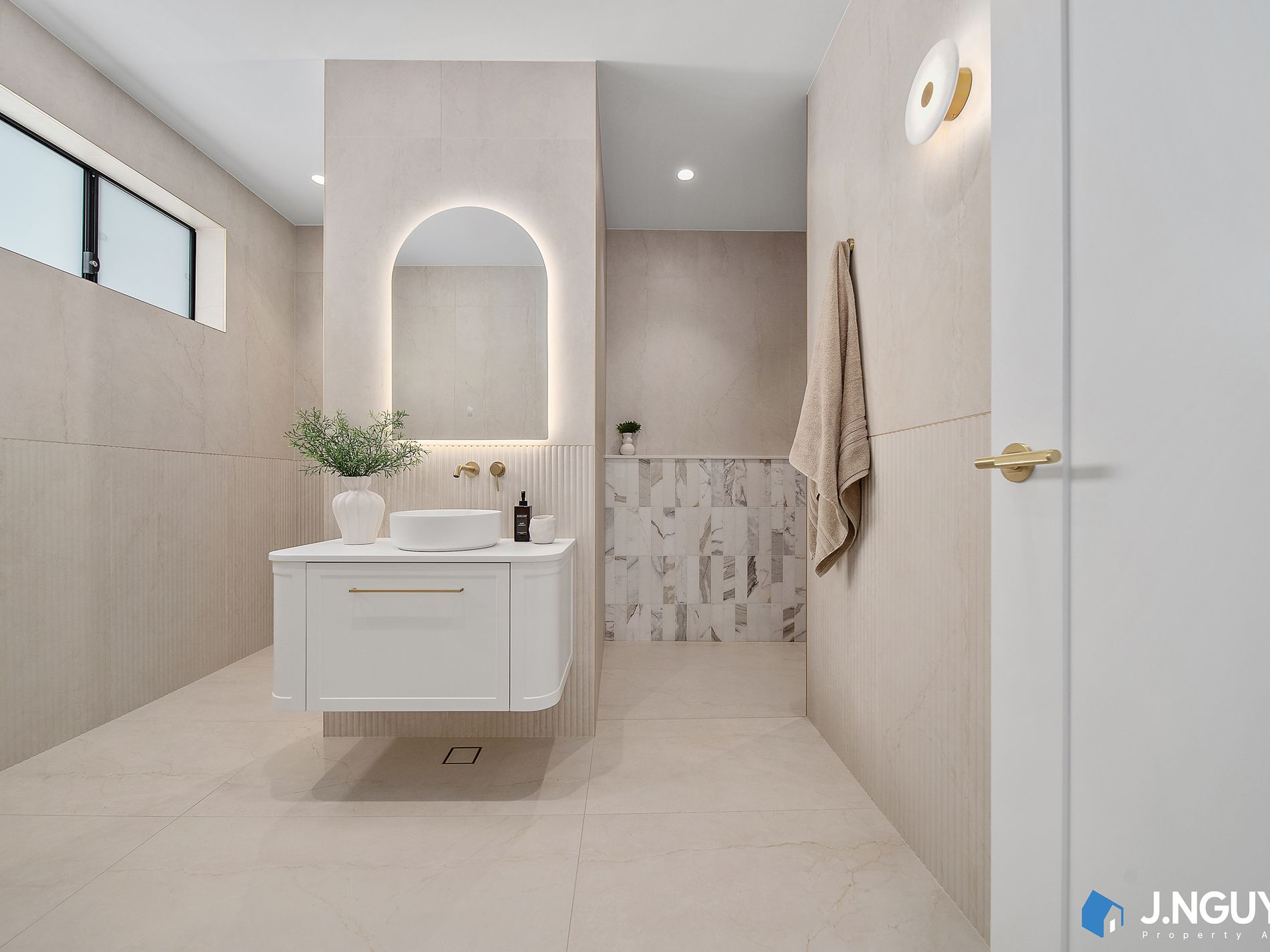 10 Benelong Avenue, Smithfield