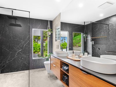 114A Hillview Crescent, Whitfield