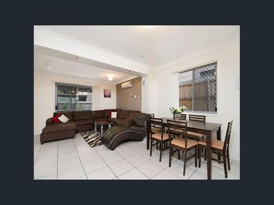 12 / 45-47 Defiance Road, Woodridge