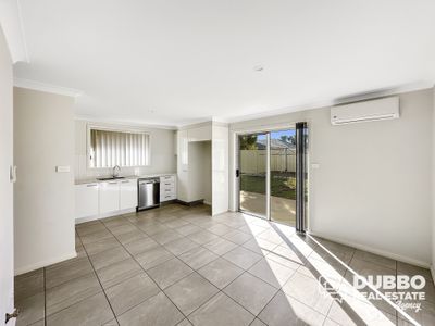 4a Graza Avenue, Dubbo
