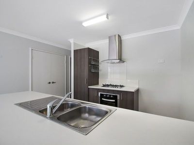 11 Giallo Way, Eglinton