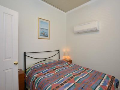 231 Collins Street, Piccadilly