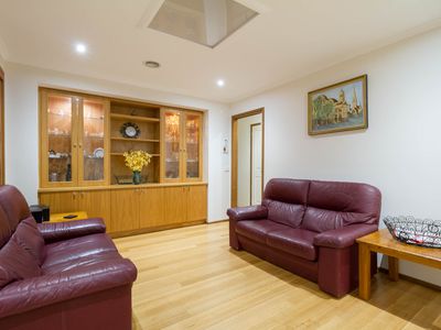 6 Anjaya Court, Frankston