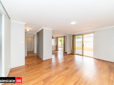2 / 33 Spencer Avenue, Yokine