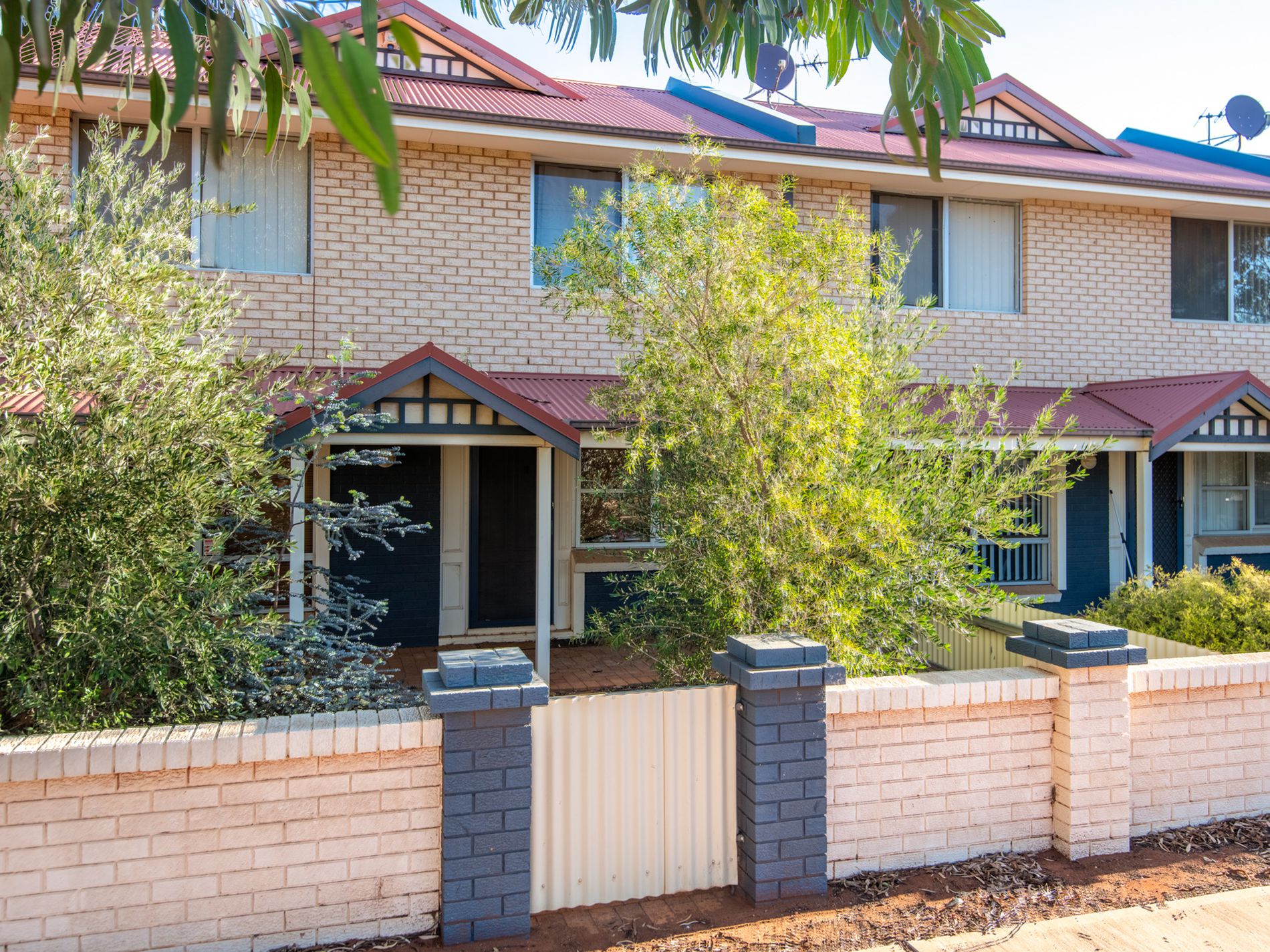 3 / 243 Piccadilly Street, West Lamington