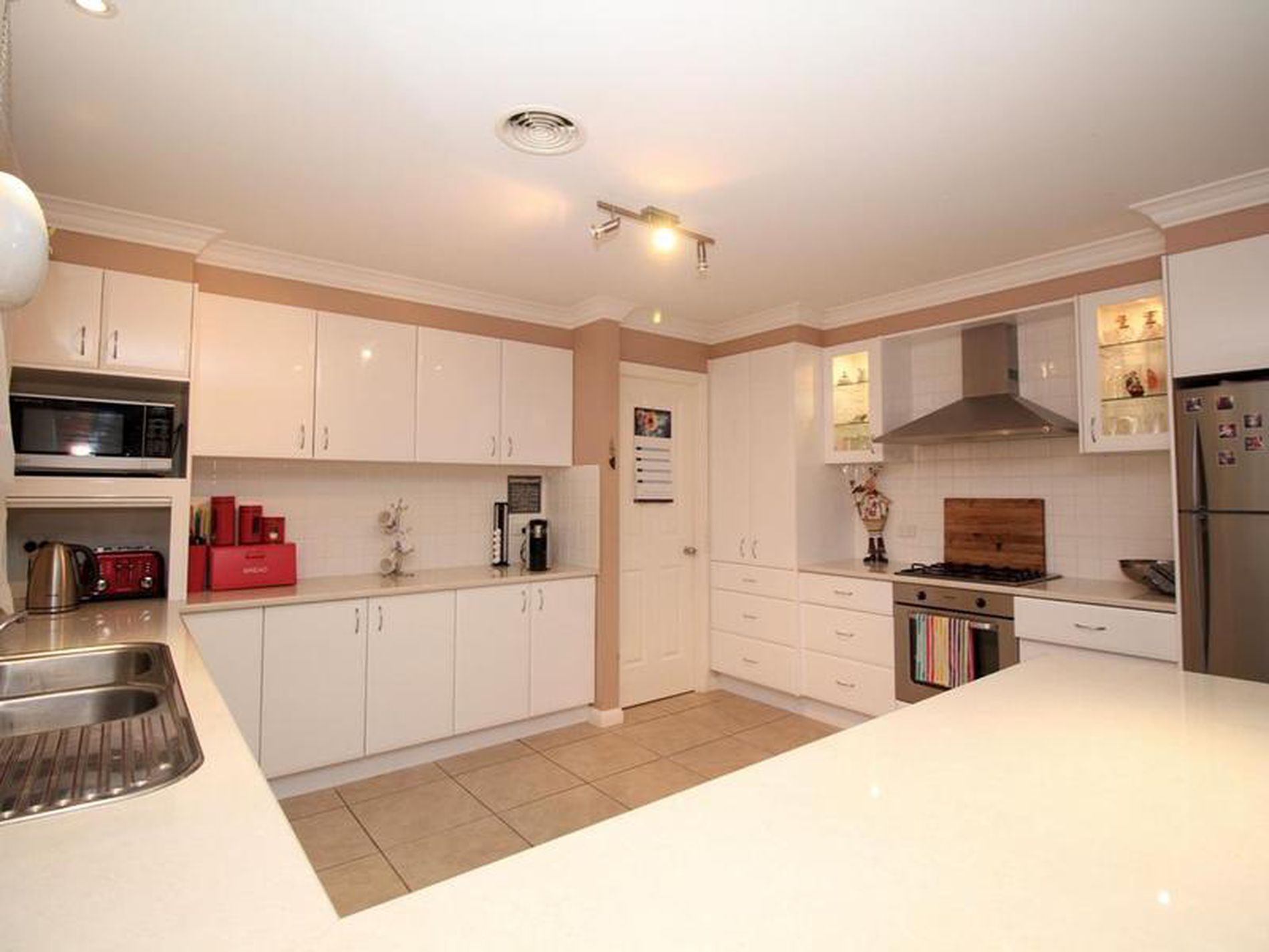 18 Vincent Crescent, Kelso