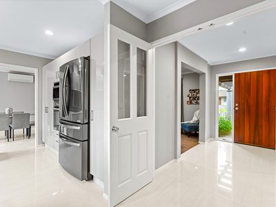 13 Samuels Lane, Albany