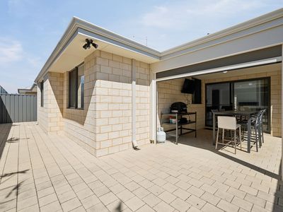 34 Hickman Drive, Piara Waters
