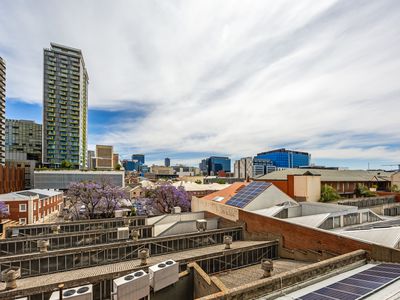 306 / 18 Surflen Street, Adelaide