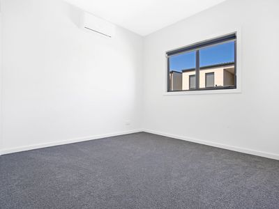 33 Gilded Way, Craigieburn