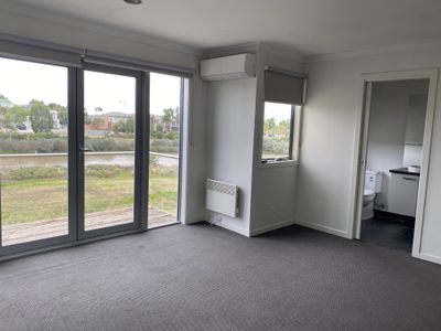 14 / 78 Rippleside Terrace, Tarneit