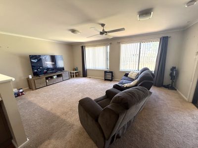 15 Henry Street, Yenda