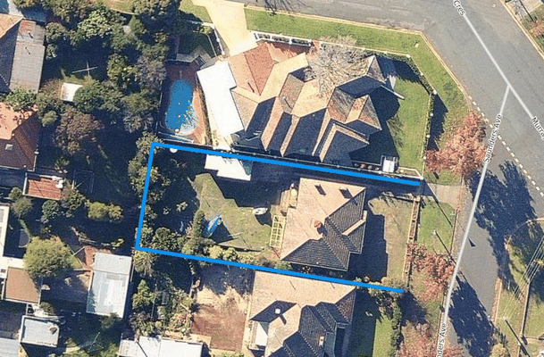 533 Saunders Avenue, East Albury