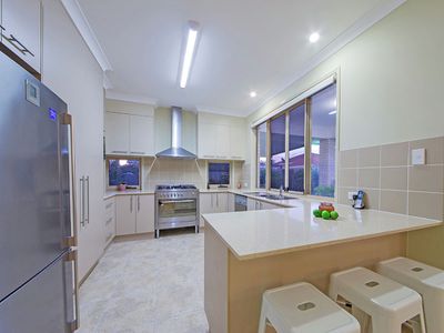 32 Higgs Circuit, Wynnum West