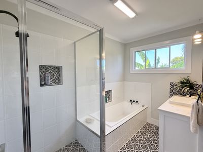 2 Saunders Street, Point Vernon