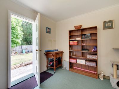 8 Charles Street, Cygnet