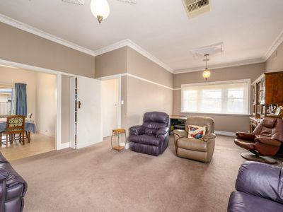 38  Clive Street, Shepparton