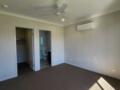 8 Fyfe Street, Walloon