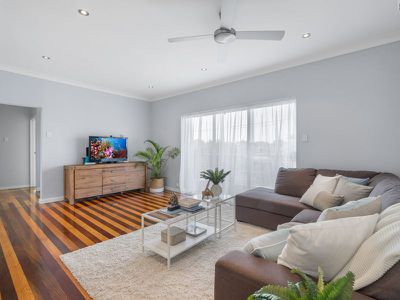 40 Cameron Parade, Wynnum