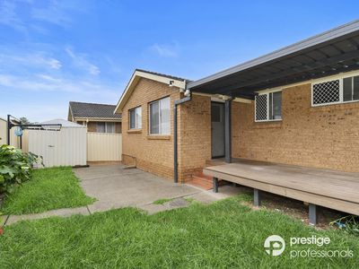 17 Artillery Crescent, Holsworthy