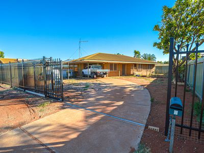 2 Etrema Loop, South Hedland