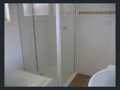 4 / 27 Cricklewood Avenue, Frankston