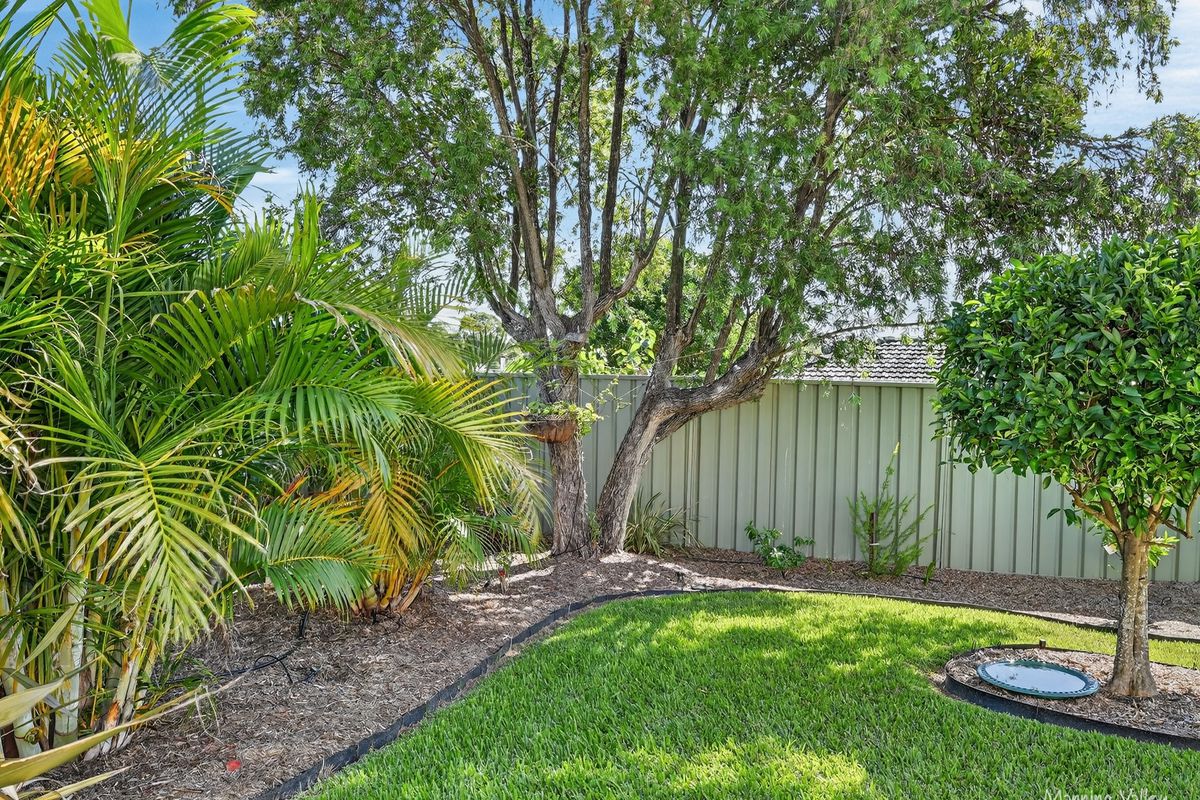 16 Flett Street, Wingham