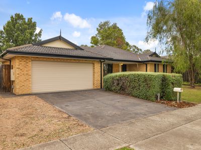 5 Glebe Drive, Sale